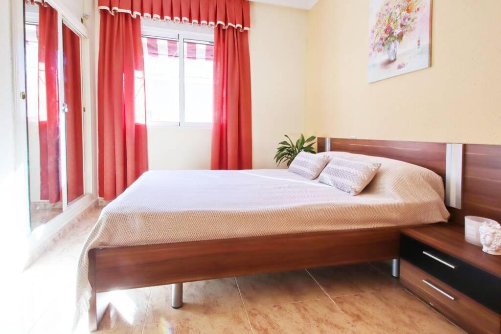 Apartment San Pascual Torrevieja Bagian luar foto